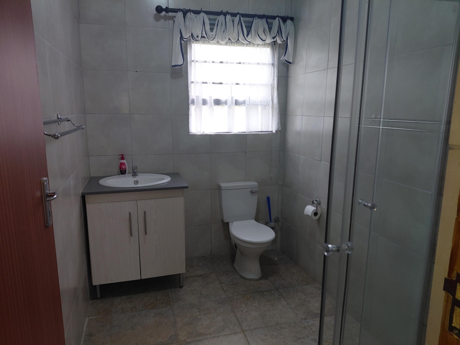 4 Bedroom Property for Sale in Vanes Estate Eastern Cape